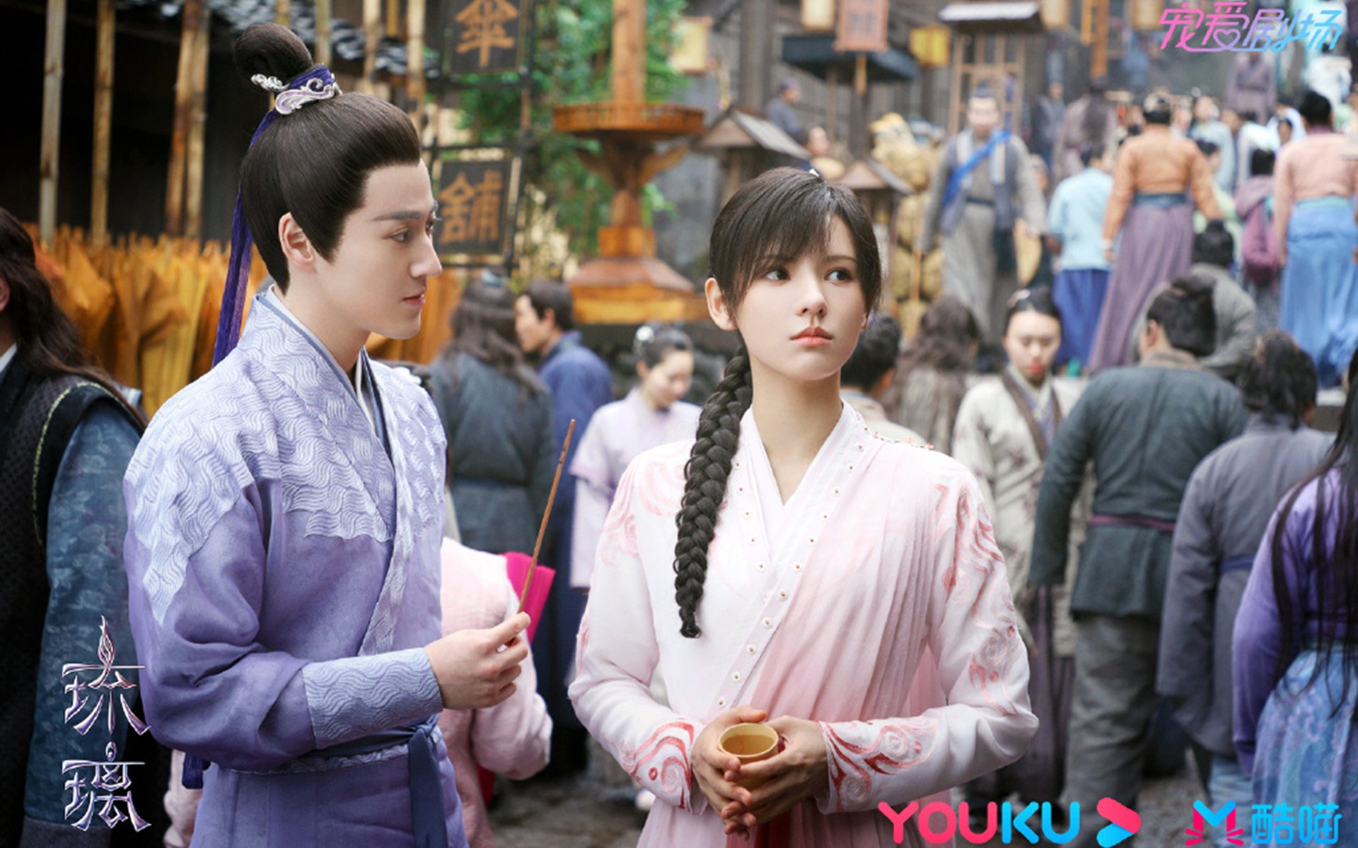 队友之间的默契合作:赛场上的战友情谊,队友和战友